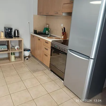 Garden In Panorama With Free Parking & Bbq, Near The Sea *