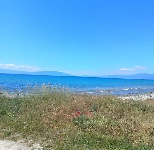Hilltop Sea View Апартаменты *