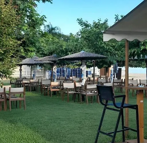 Hilltop Sea View Апартаменты